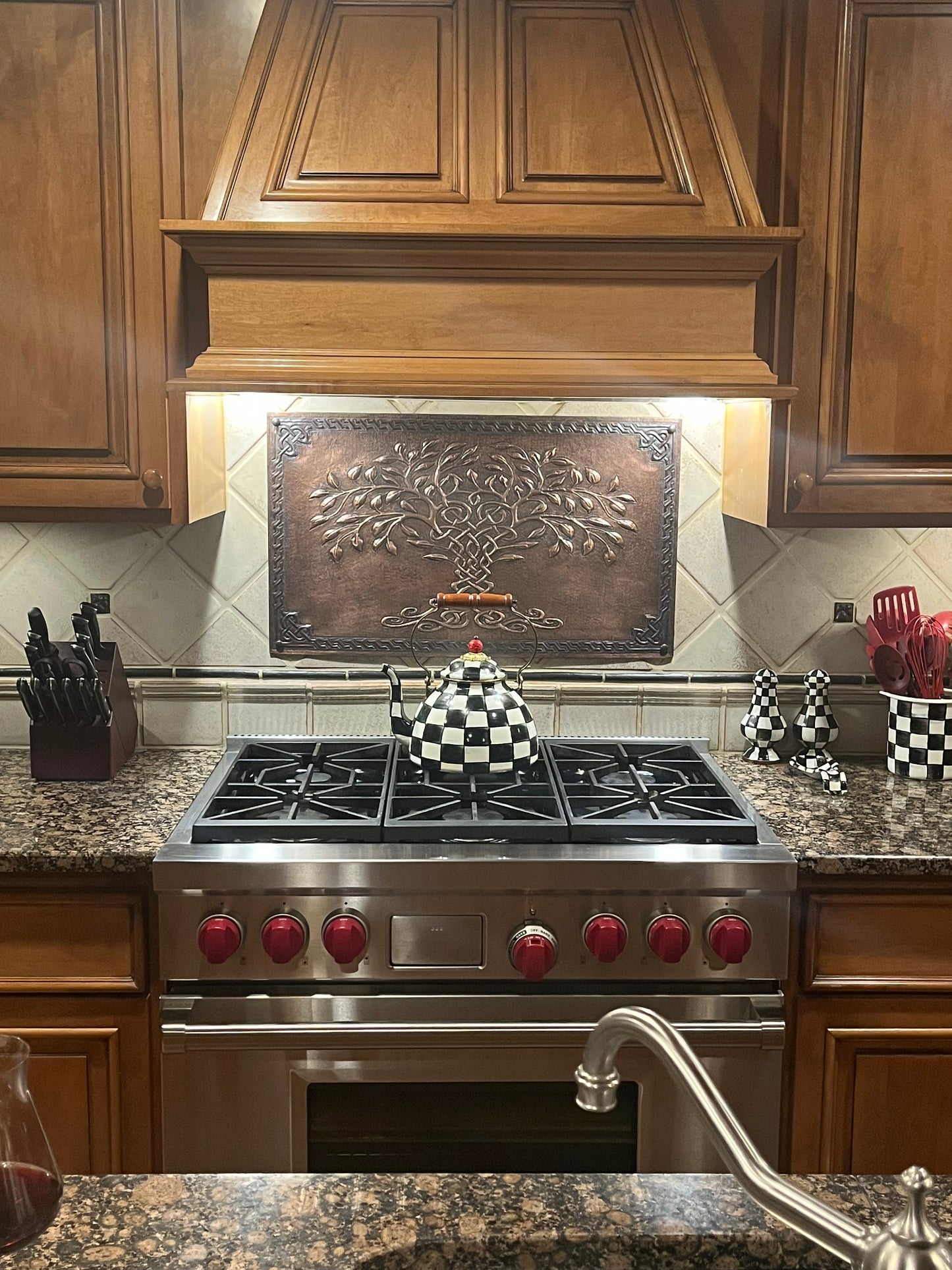 Brown Tree of Life Copper Backsplash | Rustic Handmade Farmhouse Copper Kitchen Wall Art - Natuross