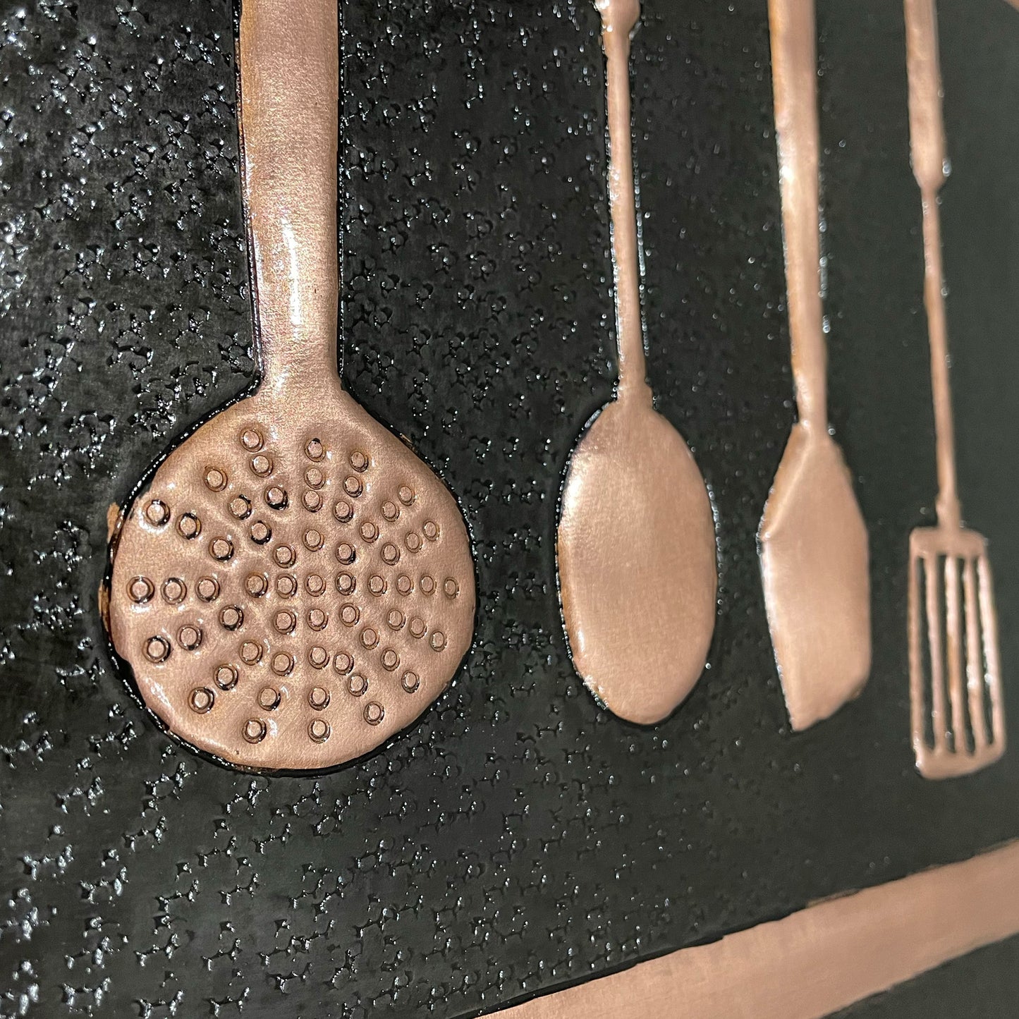 Cozy Home Kitchen Backsplash Tile - Copper Happiness is Homemade - Black - Natuross