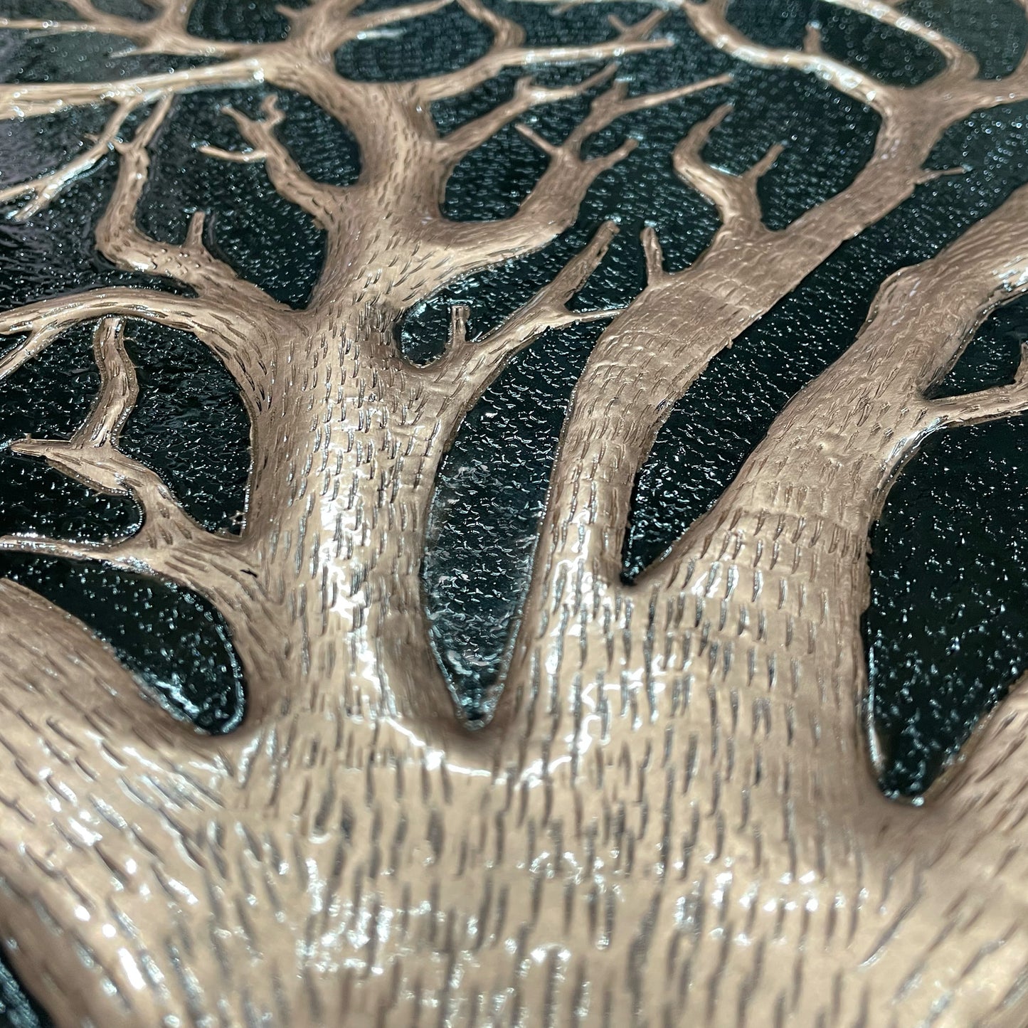 Nature-Inspired Kitchen Backsplash Tile - Copper Tree of Nature - Black - Natuross