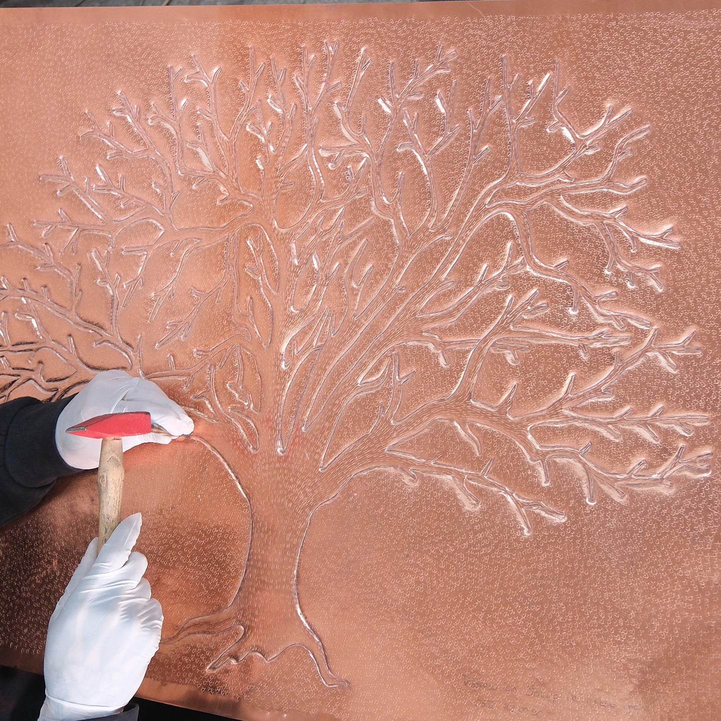 Nature-Inspired Kitchen Backsplash Tile - Copper Tree of Nature - Black - Natuross