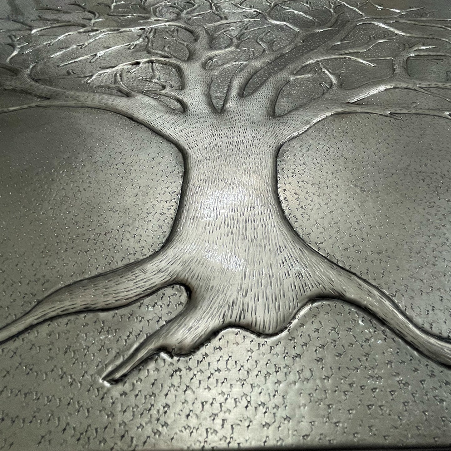 Nature-Inspired Kitchen Backsplash Tile – Copper Tree of Nature – Gray - Natuross