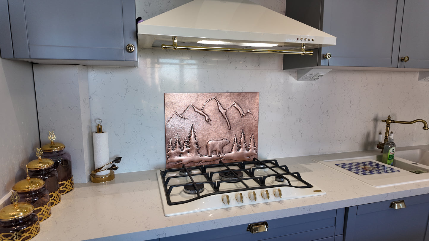 Carrelage pour crédence de cuisine bohème - Ours cuivré dans la nature - Cuivre naturel