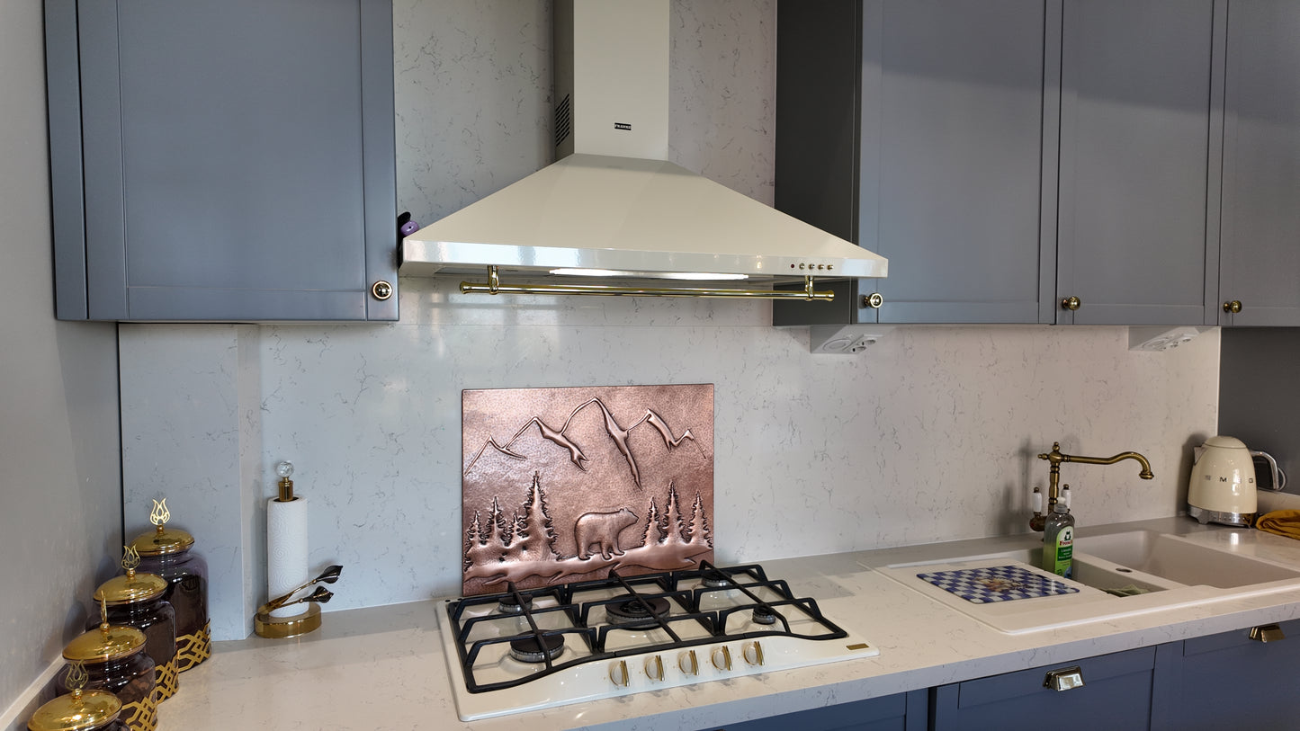 Carrelage pour crédence de cuisine bohème - Ours cuivré dans la nature - Cuivre naturel