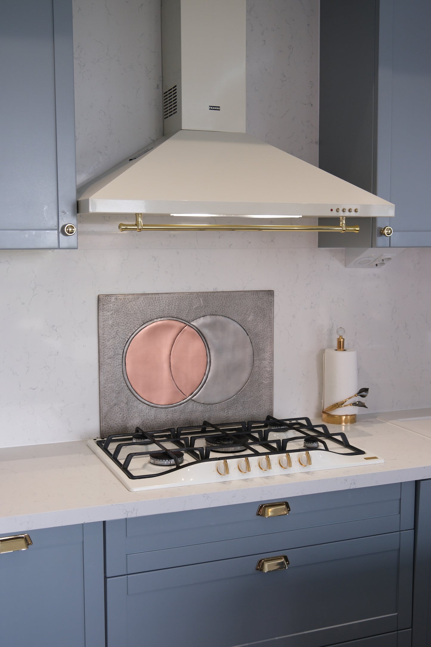Eclipse Gray & Copper Kitchen Backsplash - Natuross