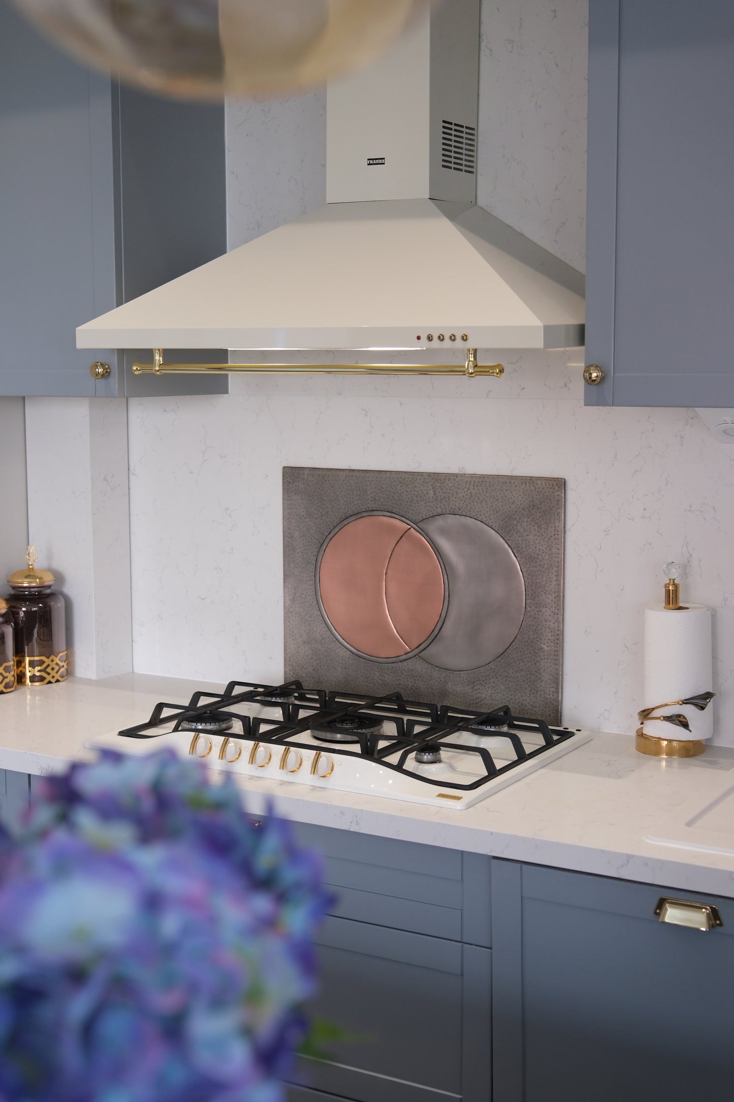 Eclipse Gray & Copper Kitchen Backsplash - Natuross