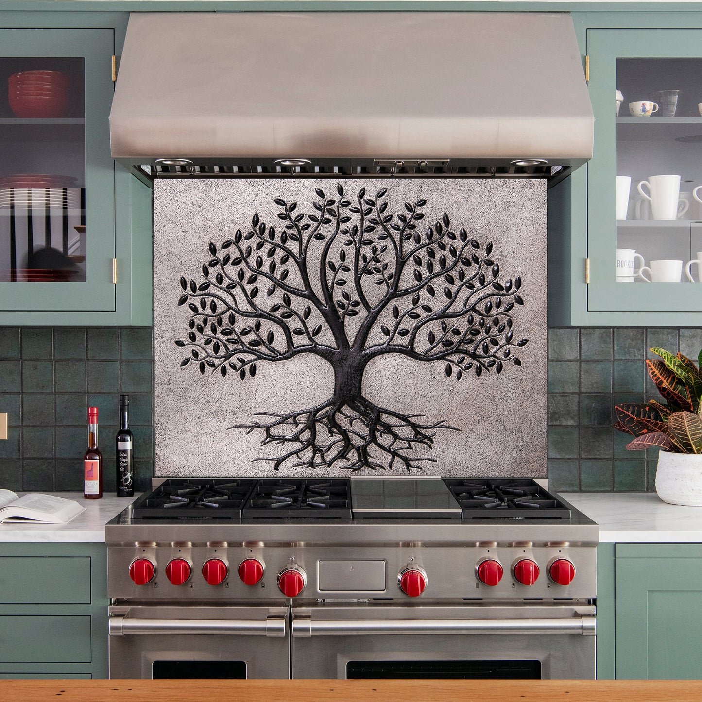 Traditional Kitchen Backsplash Tile - Copper Ancient Tree - Gray & Black - Natuross