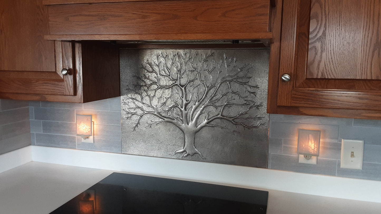 Eternal Tree Copper Backsplash in Gray - Natuross