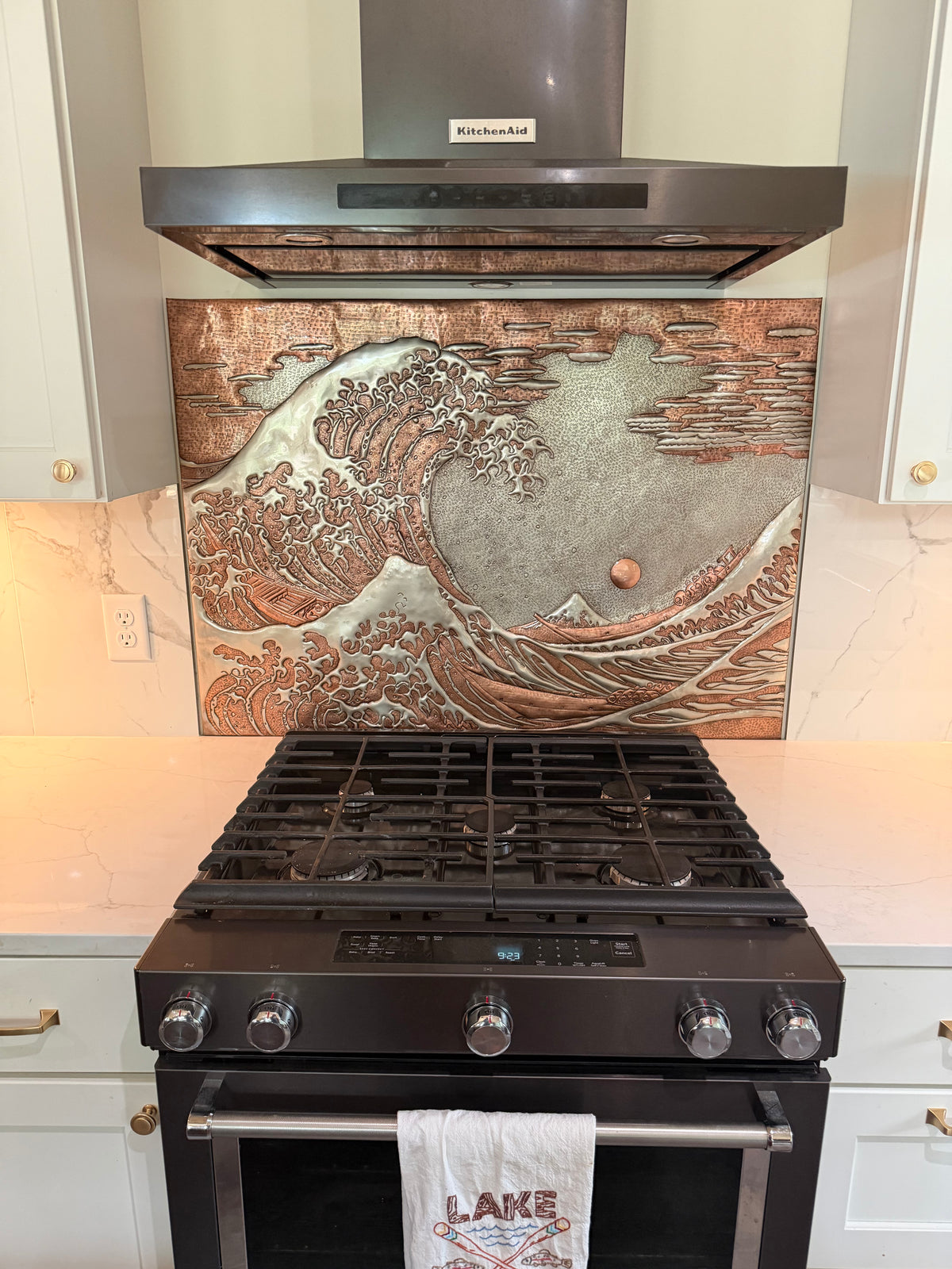 The Great Wave Copper Backsplash — Hokusai