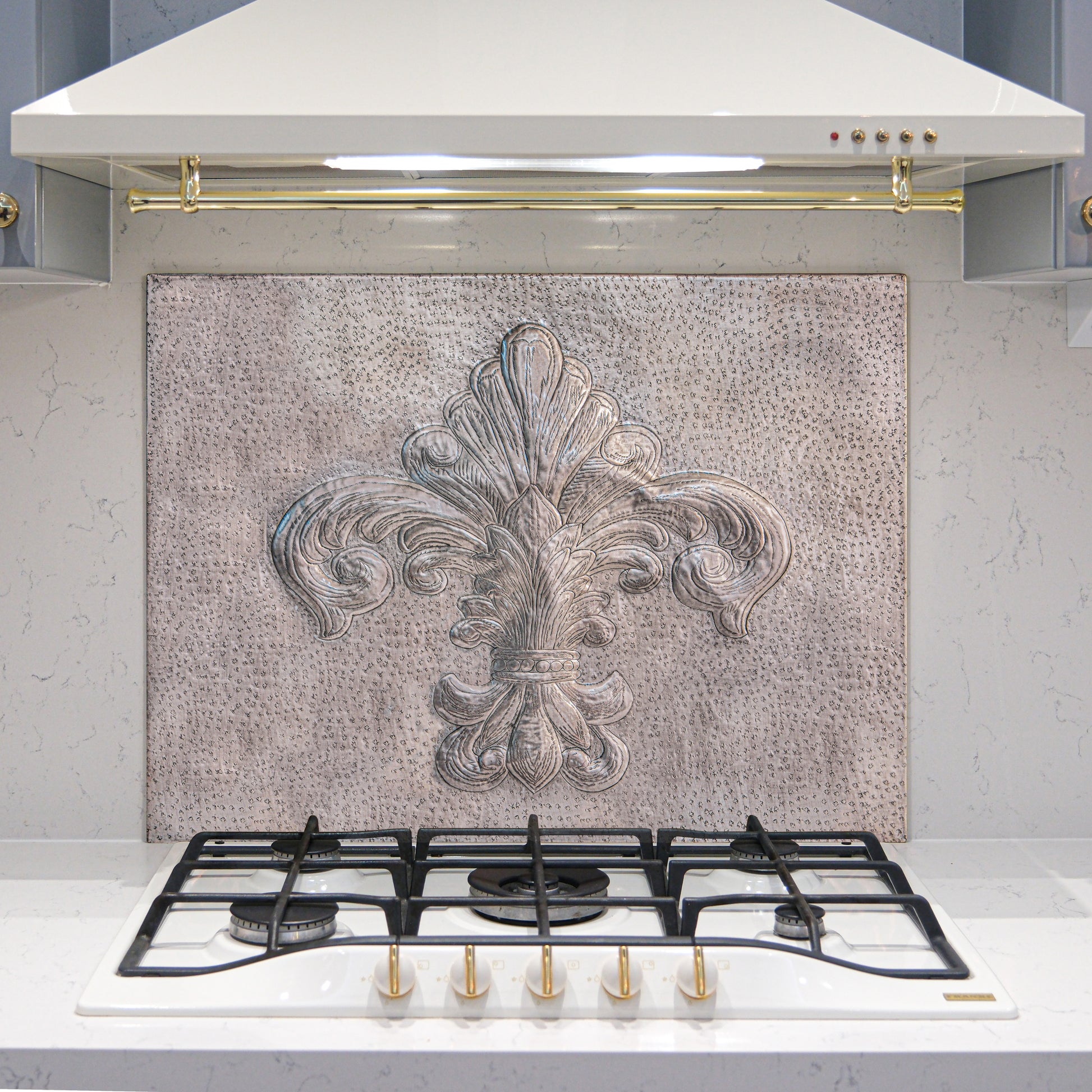 French Country Kitchen Backsplash Tile - Copper Fleur De Lys - Gray - Natuross