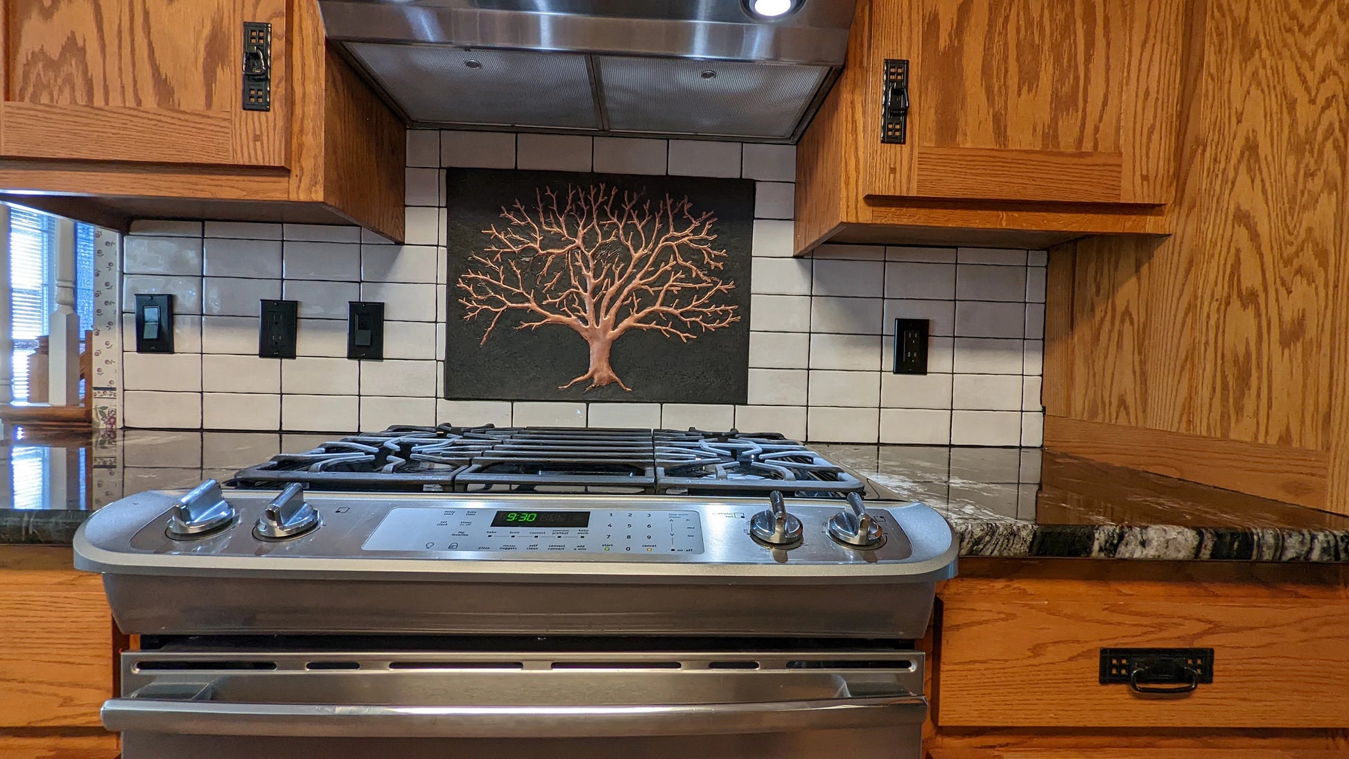 Eternal Tree Copper Backsplash in Black Patina - Natuross