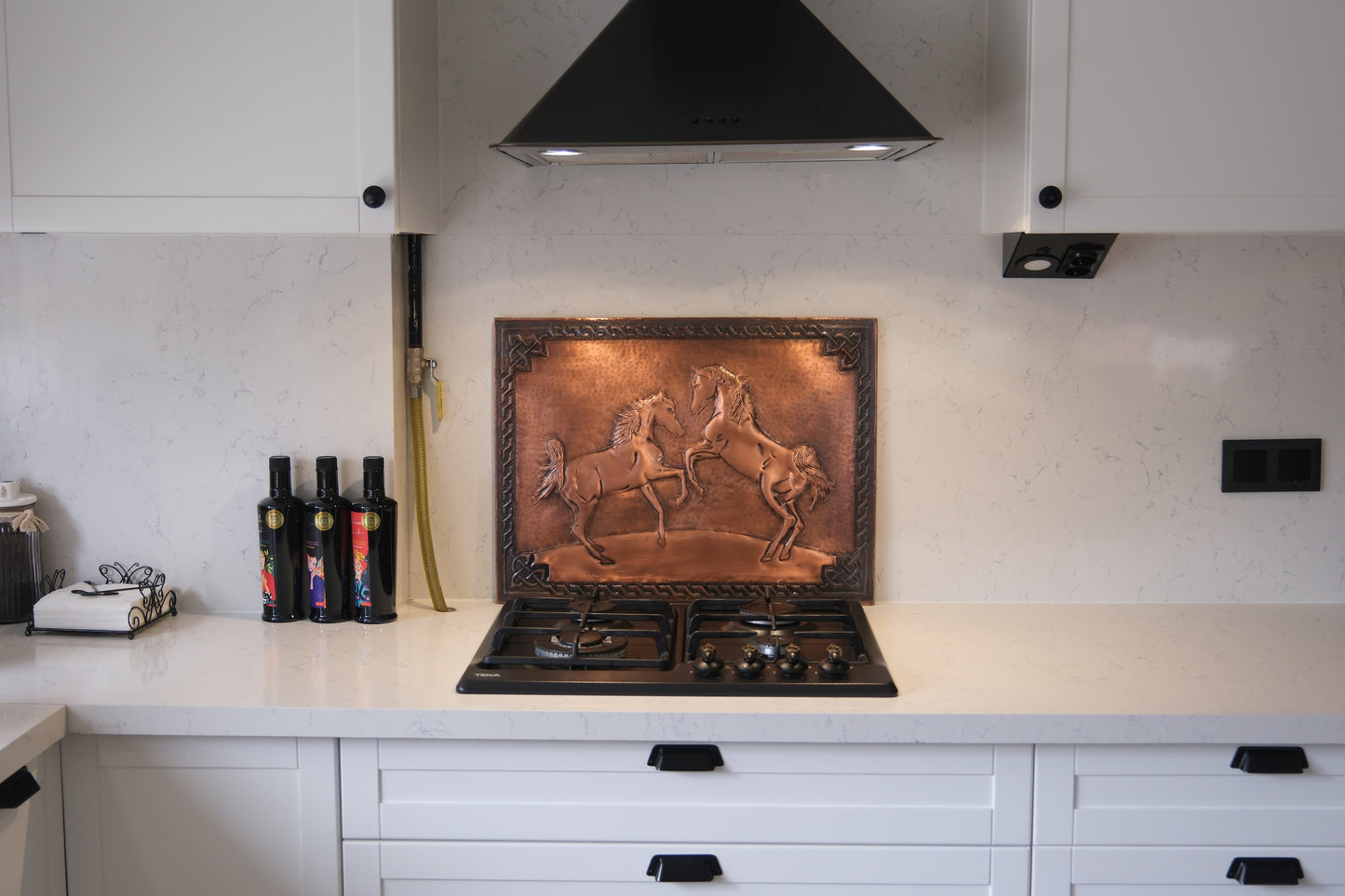 Wild Horses Brown Copper Kitchen Backsplash - Natuross