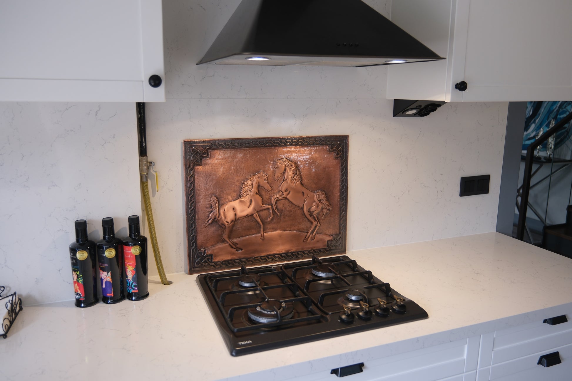 Wild Horses Brown Copper Kitchen Backsplash - Natuross