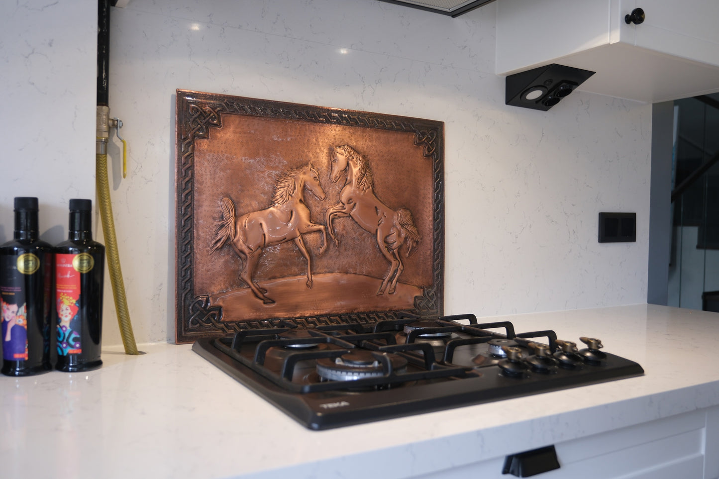 Wild Horses Brown Copper Kitchen Backsplash - Natuross