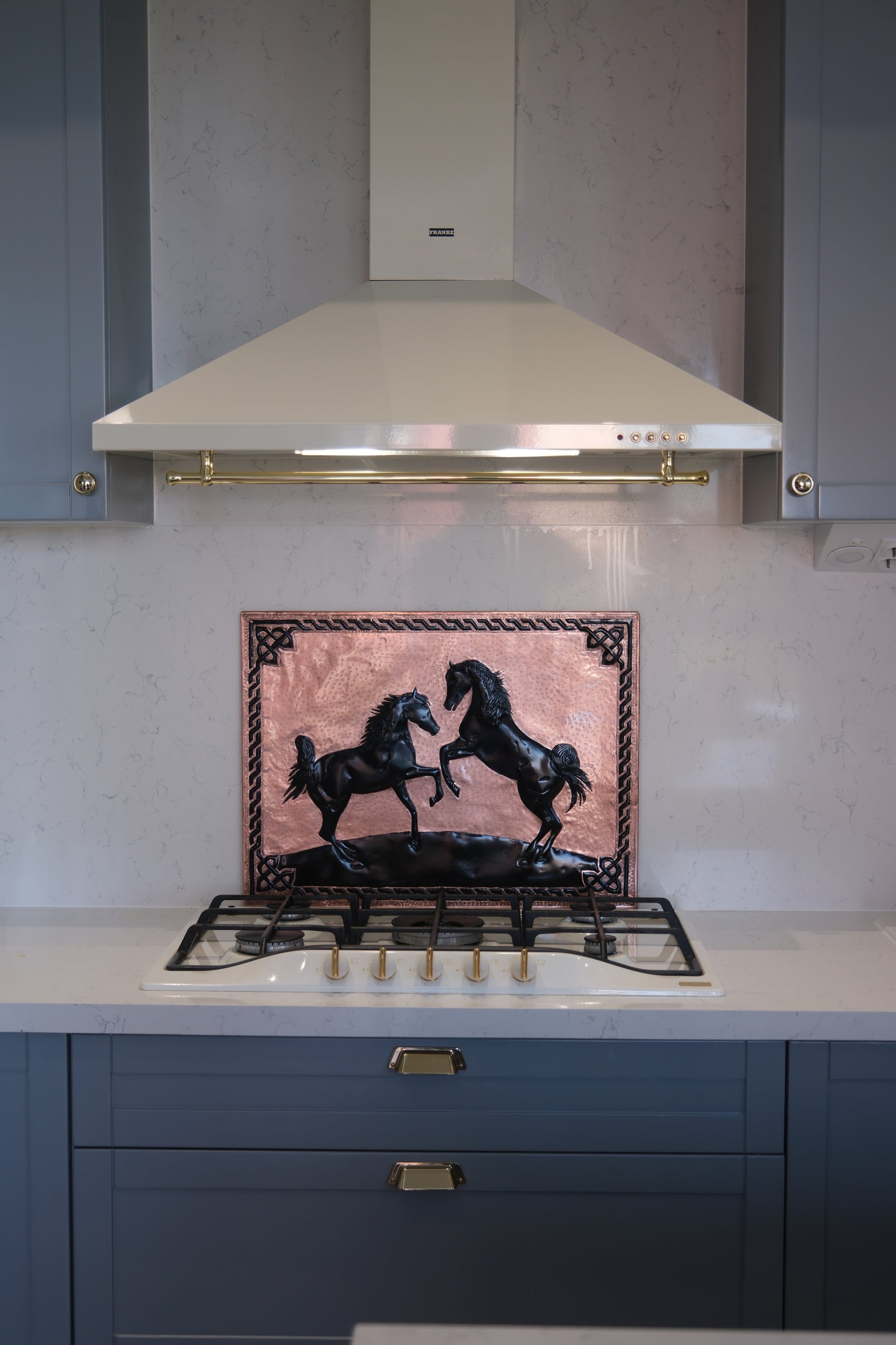 Wild Horses Copper & Black Kitchen Backsplash - Natuross