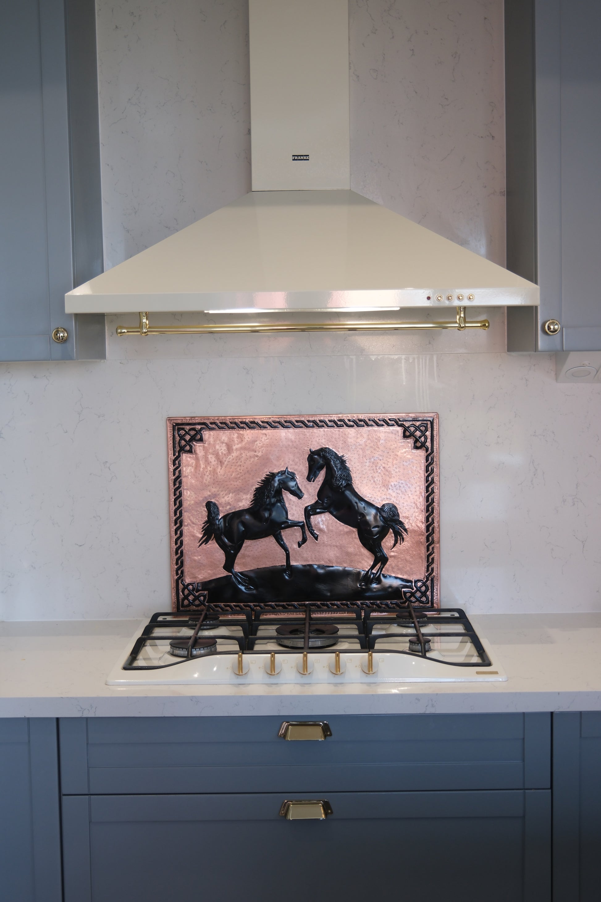 Wild Horses Copper & Black Kitchen Backsplash - Natuross