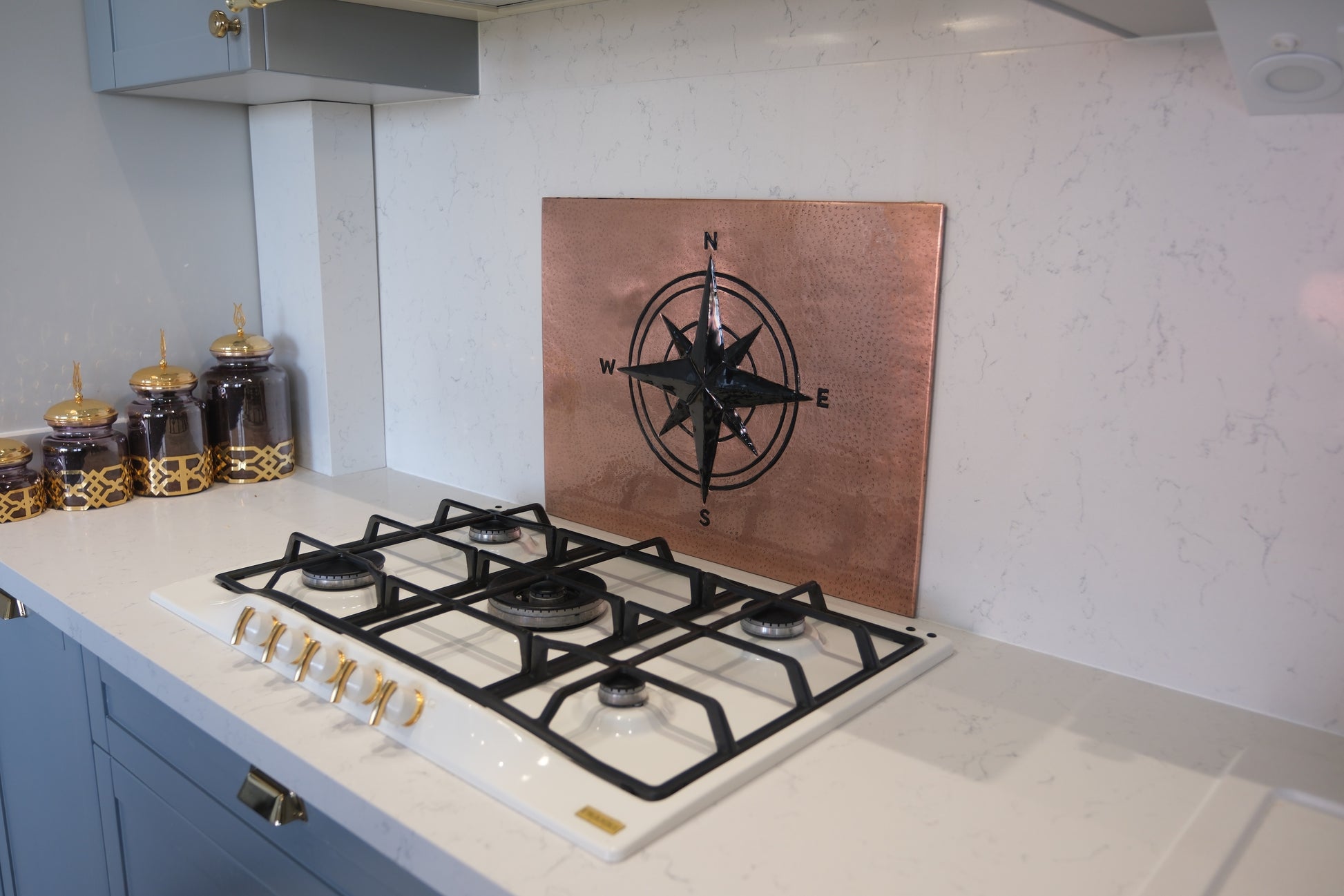 Compass Rose Copper & Black Kitchen Backsplash - Natuross
