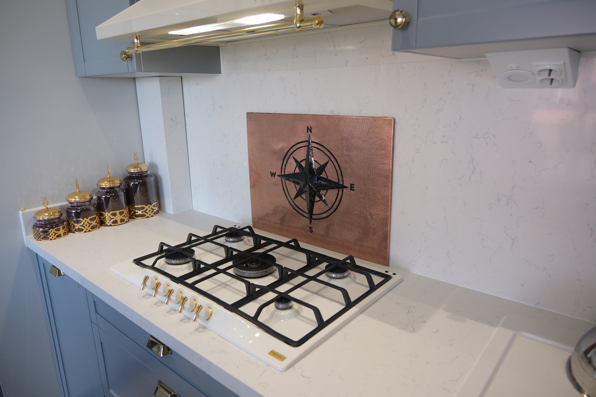 Compass Rose Copper & Black Kitchen Backsplash - Natuross