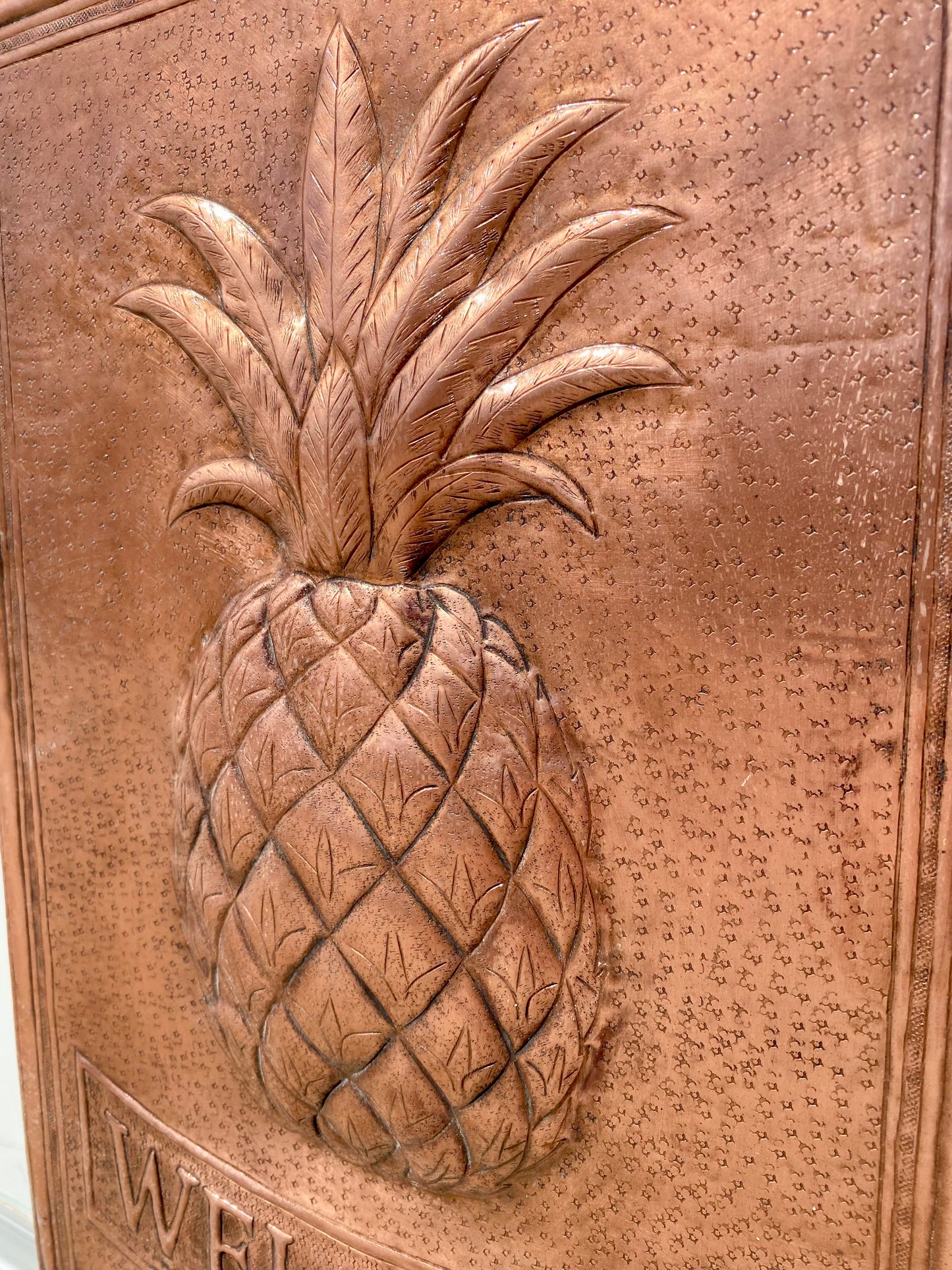 Hand-Hammered Copper Pineapple Welcome Sign — Rustic Wall Art Panel