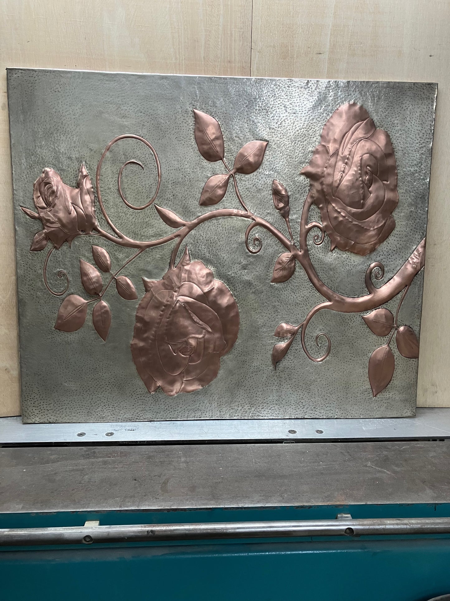 Rose Branch Copper Backsplash - Natuross
