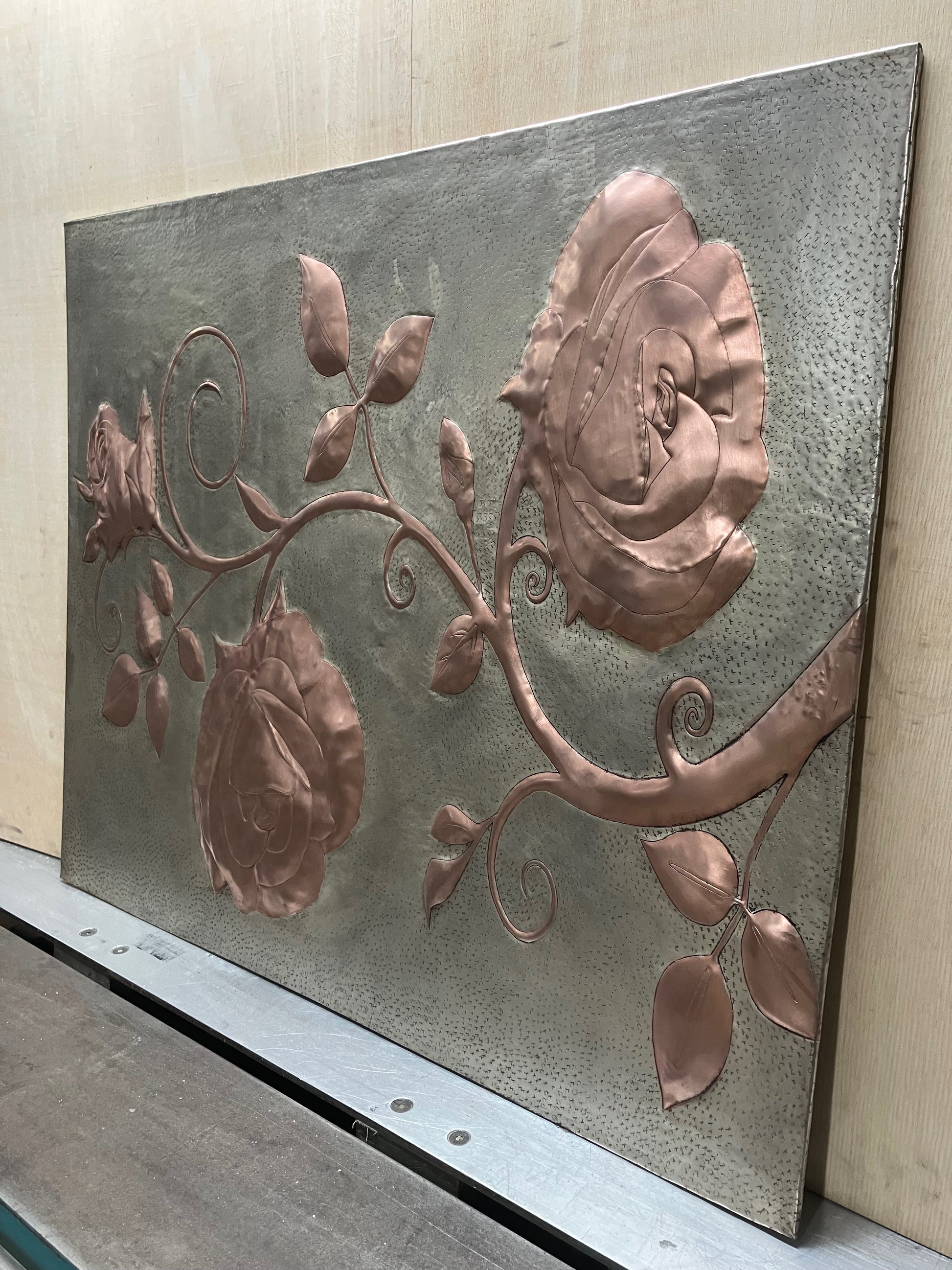 Rose Branch Copper Backsplash - Natuross