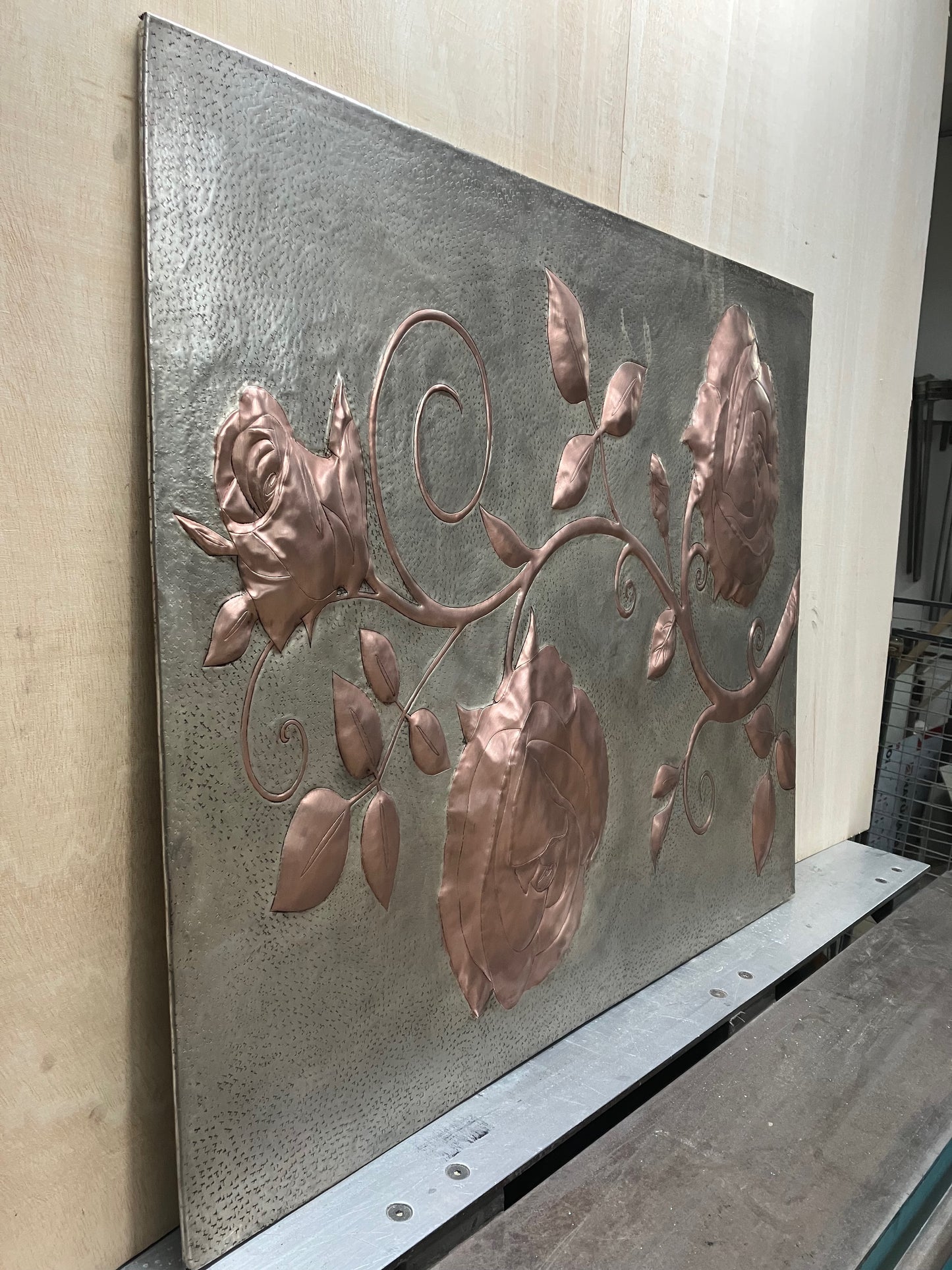 Rose Branch Copper Backsplash - Natuross