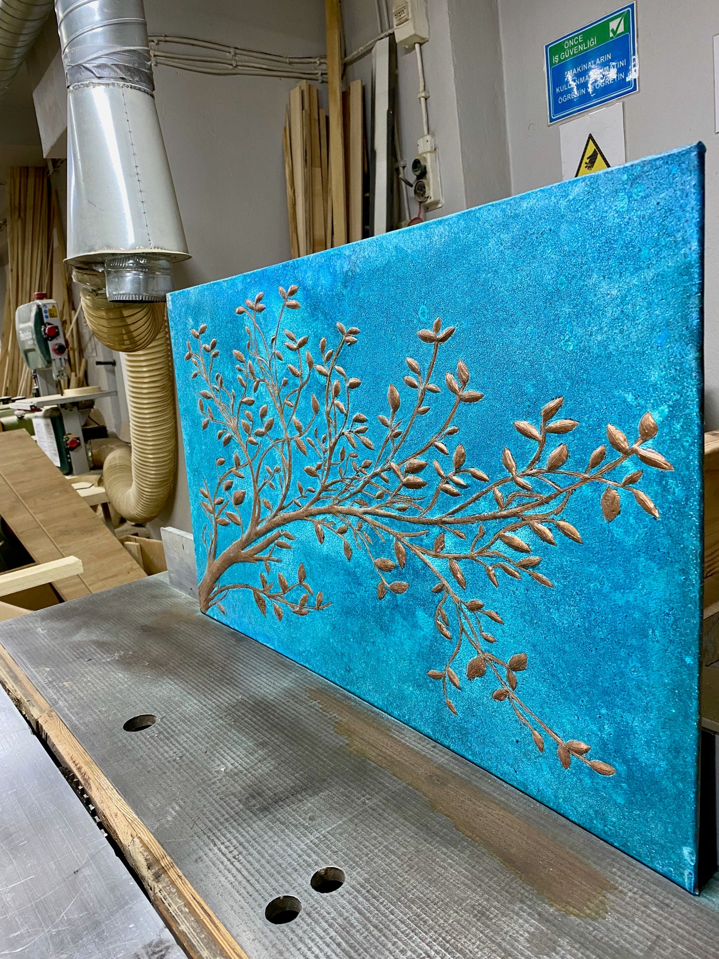 Blue Copper Tree Branches Backsplash - Natuross