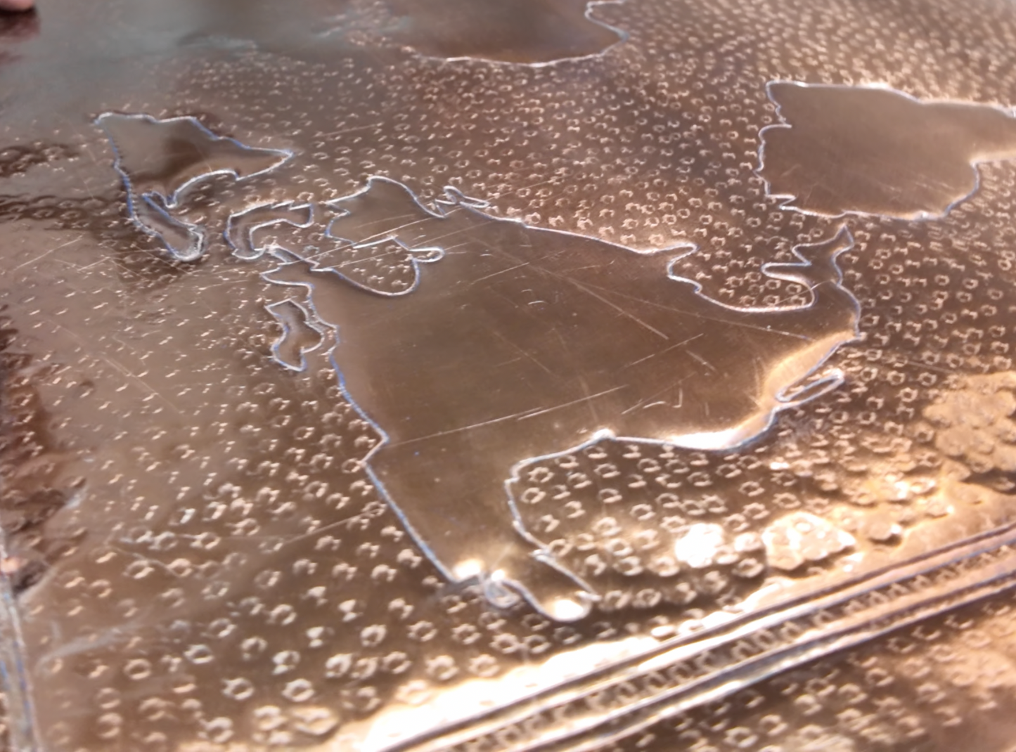 World Map Copper & Black Kitchen Backsplash - Natuross