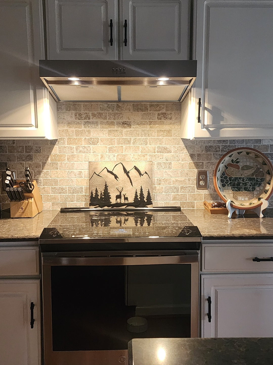 Deer & Mountain Copper Backsplash — Silver–Black